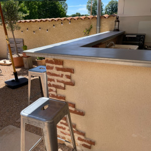 FABRICATION D'UN COMPTOIR ZINC POUR EXTERIEUR ( 01 AIN )