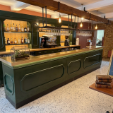 Réalisation d’un comptoir bar en laiton pour un restaurant à Châtillon d'Azergues (69380)